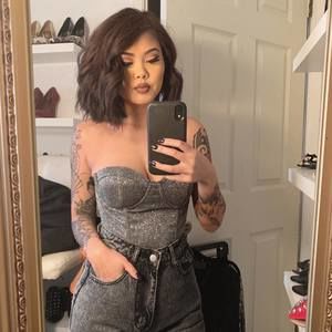 Meet your Posher, Leilani